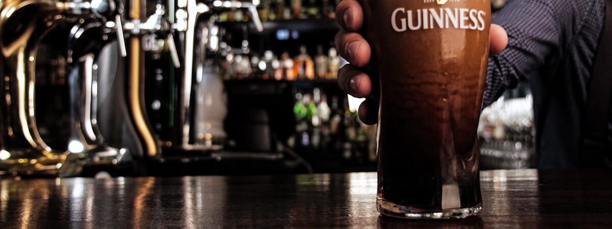 Une pinte Guinness - © Mountain Ash Studio 