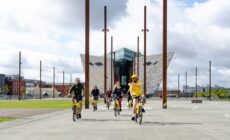 Belfast : City Highlights Bike Tour