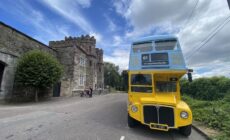 Cork : Voyage en bus vintage avec thé de l'après-midi