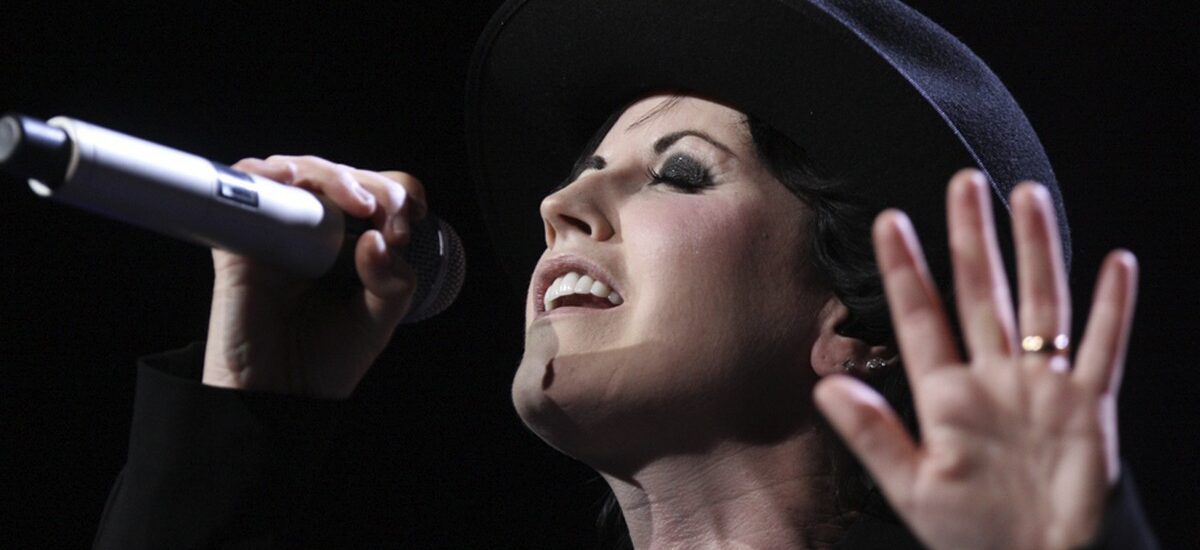 Dolores O'Riordan - Eva Rinaldi  - cc