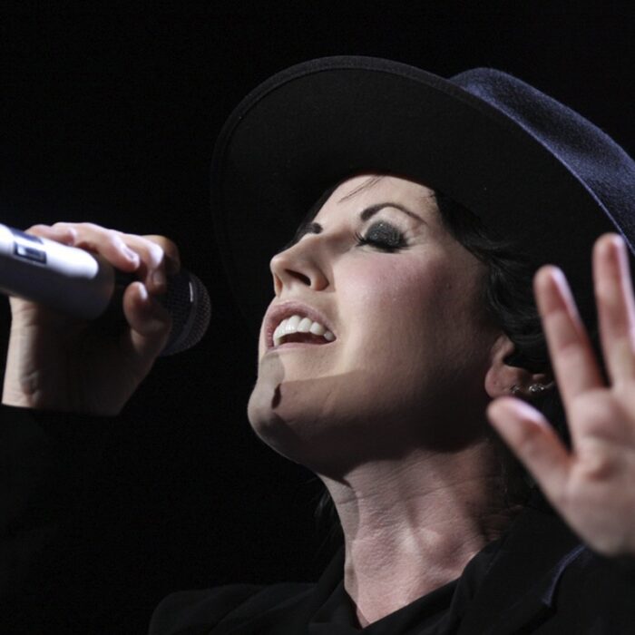 Dolores O'Riordan - Eva Rinaldi - cc