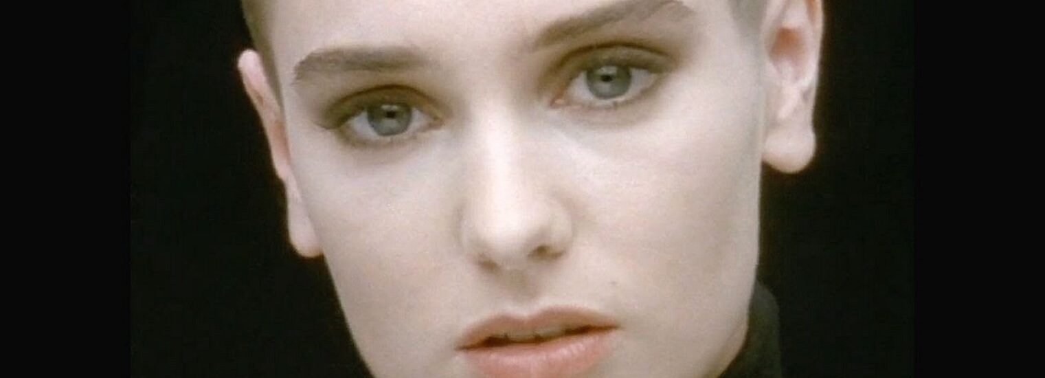 Sinéad O'Connor dans le clip 