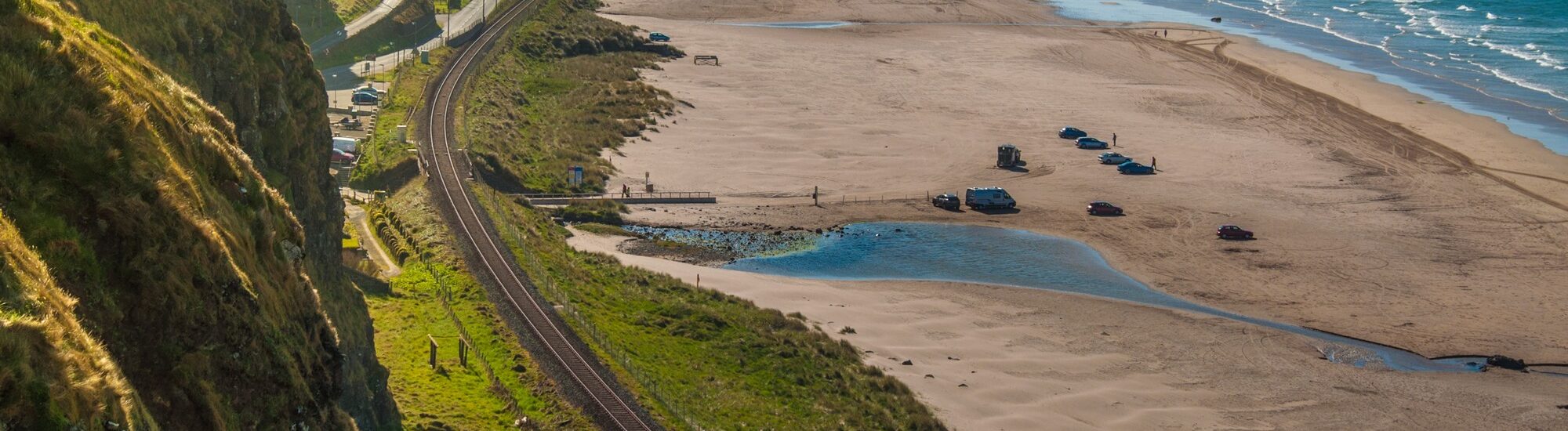 Un train traversant l'Irlande du Nord - © pfeifferv 