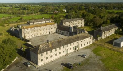 Un Workhouse à Portumna -  © Sonder Visuals - Failte Ireland