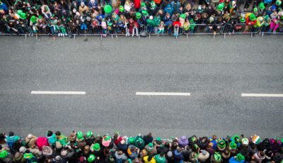 Une Parade de la Saint Patrick en Irlande - © levers2007 - Getty Images Signature