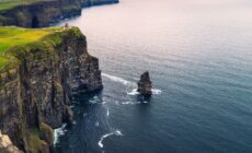 Le rocher Branaunmore près des Falaises de Moher - © miroslav_1 - Getty Images Pro