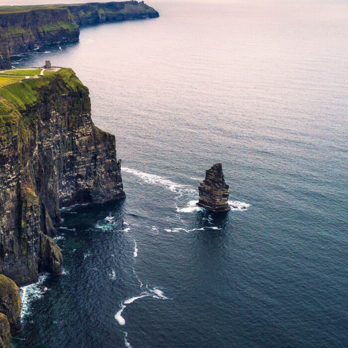 Le rocher Branaunmore près des Falaises de Moher - © miroslav_1 - Getty Images Pro