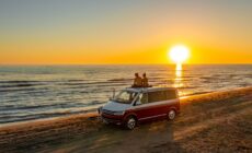Un campervan en Irlande - © SimonSkafar - Getty Images Signature