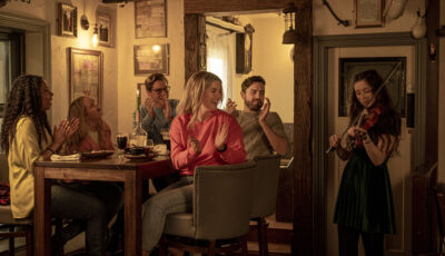 Une session de musique irlandaise dans un irish pub - © 2022 Rob Durston, All Rights Reserved