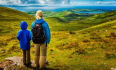 La randonnée en Irlande est le meilleur moyen de découvrir le Slow Travel en Irlande - © no_limit_pictures - Getty Images Signature