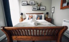A Stylish 2 Bed Apartment in Cobh Town - Lux Stay