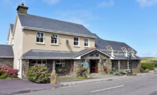 An Bothar Pub