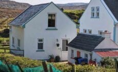 An Teach Beag Glencolmcille