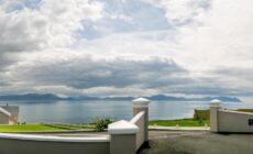 Ballyheigue Cliff Side and Sea View Apartment