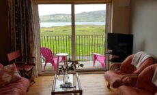 Beautiful 3 Bed Apartment with Balcony Sea View