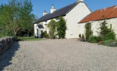 Beautiful 300 year old traditional country cottage
