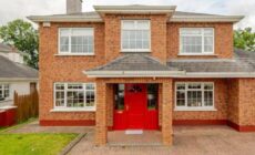 Close to Lough Rynn Castle Mohill – Room Only