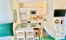 Cosy 2 bed cottage next to Fota Wildlife Park