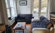 Cosy self contained cottage with stunning views