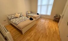 Deluxe Apartment in Talbot Street Sleeps 6