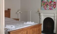 Eglinton Road – Super King – Private Bathroom