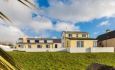 Family beach house located within a short stroll of Waterville