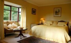 Hanora's Cottage Guesthouse and Restaurant