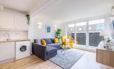 Luxury Modern PENTHOUSE, City Centre, SLEEPS 6