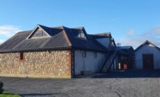 Mount Bolton Over Stables Apartments
