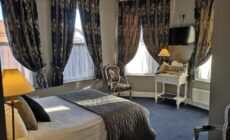 O’Neills Victorian Pub & Townhouse