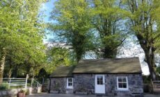 Roberts Yard Country Cottage