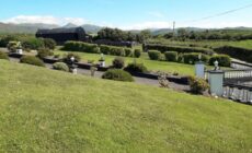 Room in Apartment - 1 Bedroom In A Homely Home With A Lovely Farm