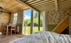 Stepping Stones Glamping ‘the olive’