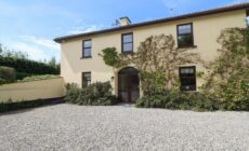 Tilladavin House