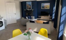 Town Center Beautiful 1 Bed Apartment