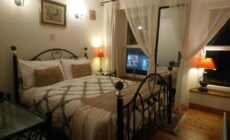Vaughans Pub/Accommodation