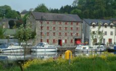 Waterside Guesthouse