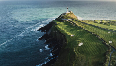 Le Old Head Lighthouse de Kinsale et son terrain de golf - ©Old Head Golf Links