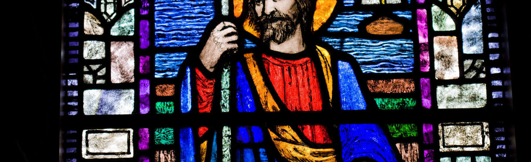 Un vitrail représentant Saint Patrick à la Saul Church - Brian Morrison - Tourism Ireland